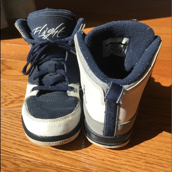 Jordan flight sneakers used in good condition - Picture 2 of 6